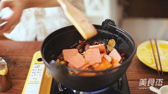 麻辣香锅s8爆料视频,独家揭秘赛事精彩瞬间与幕后故事  第3张